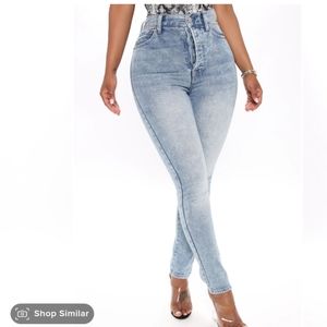 Fashion Nova Nothing holding me Jeans